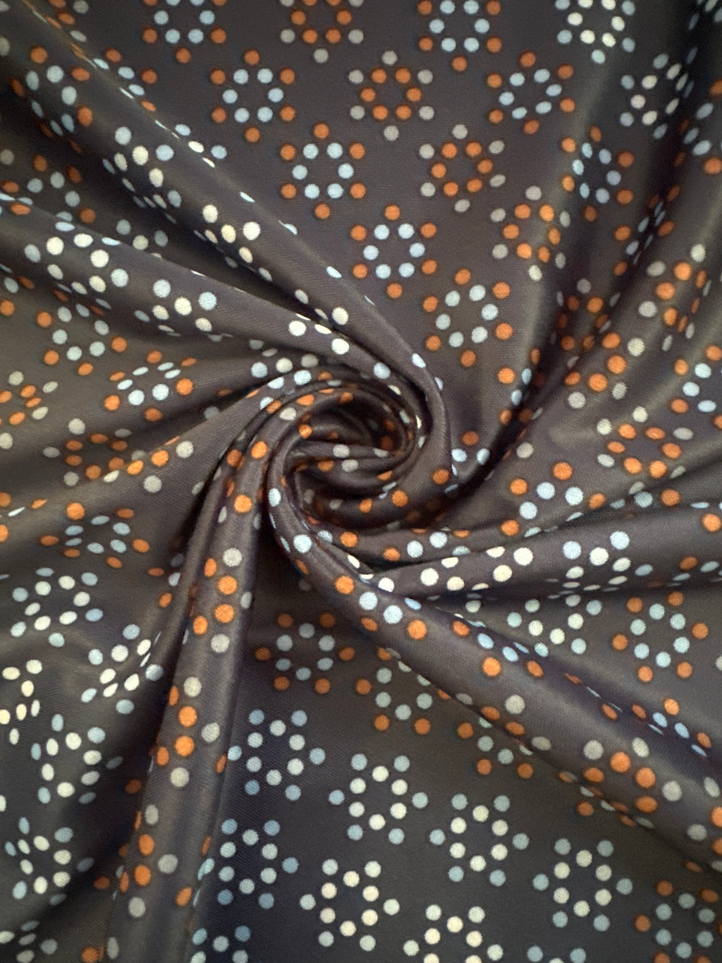 Dotted Diamond Knit