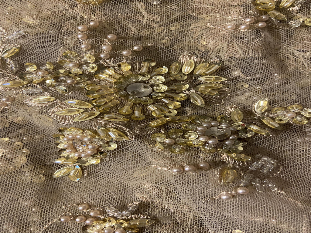 C8942D68-F6E7-4C2A-A353-4B5A7F5E24C2